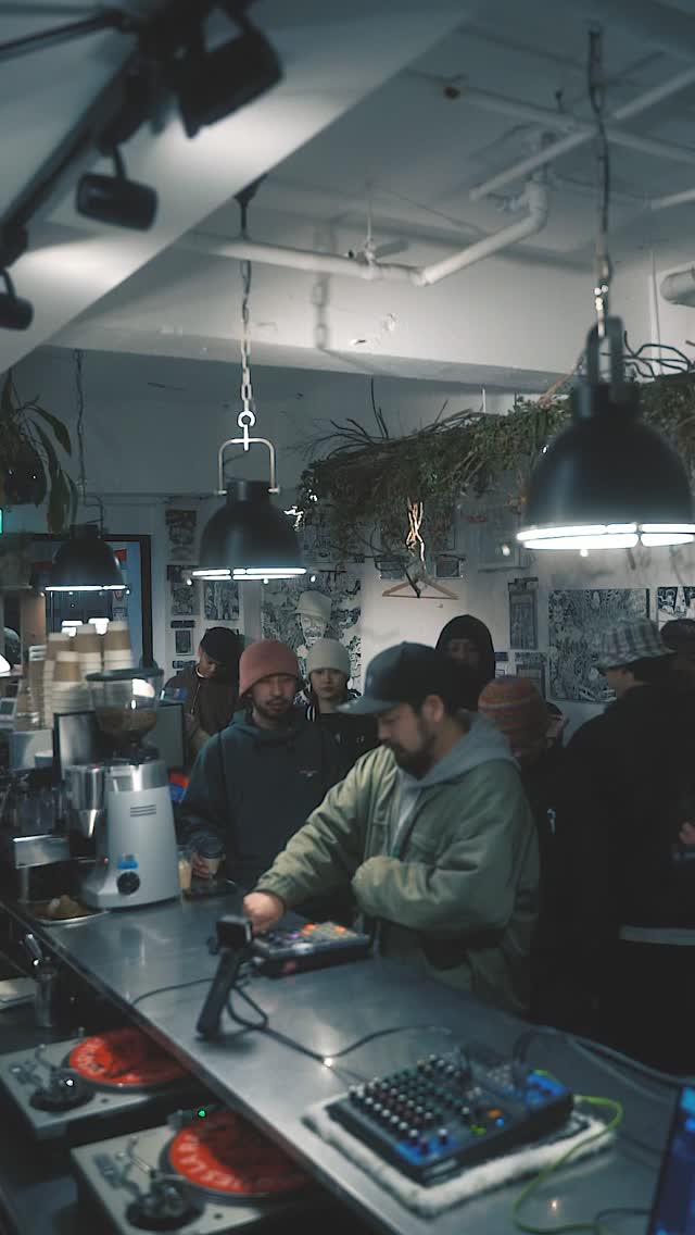 Instagram post by @strutbyinc for Roland. Caption reads: 【CHILL OUT BEATLIVE MIX Pt.3 LIVE MIX】

MIXED BY....