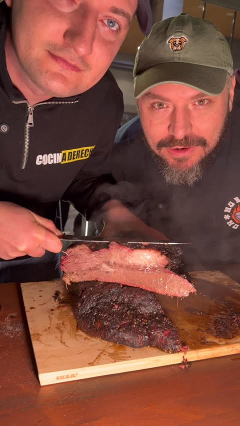 Instagram post by @charlito_cooks for Fire Master BBQ Championship. Caption reads: Publi. Experiencia Fire Master con seguidores en....