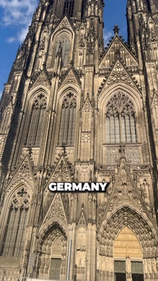 Instagram post by @symfuhny for ALIENWARE. Caption reads: I went to Germany w/ @alienware to stream on the....