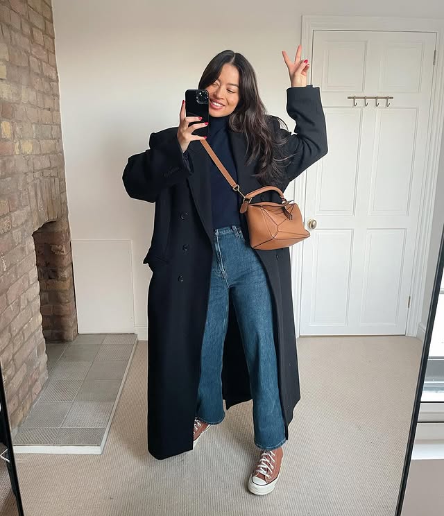 Instagram post by @vanessaroseblair for Soho House. Caption reads: Hey new home/ interior project! 🏠👋🏽 so excited....
