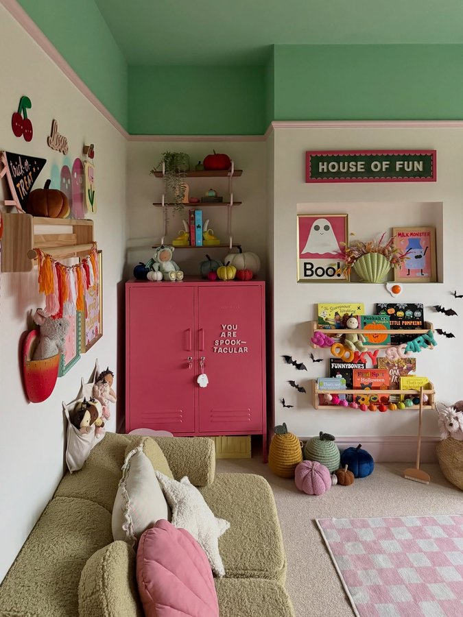 Instagram post by @megmonde for Hobbycraft. Caption reads: A little close up of Aubrie’s Halloween decor....