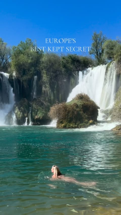 Instagram post by @hiking_airhostess for GetYourGuide Creator Community. Caption reads: ADD to bucket list RIGHT NOW!! One of my best days....