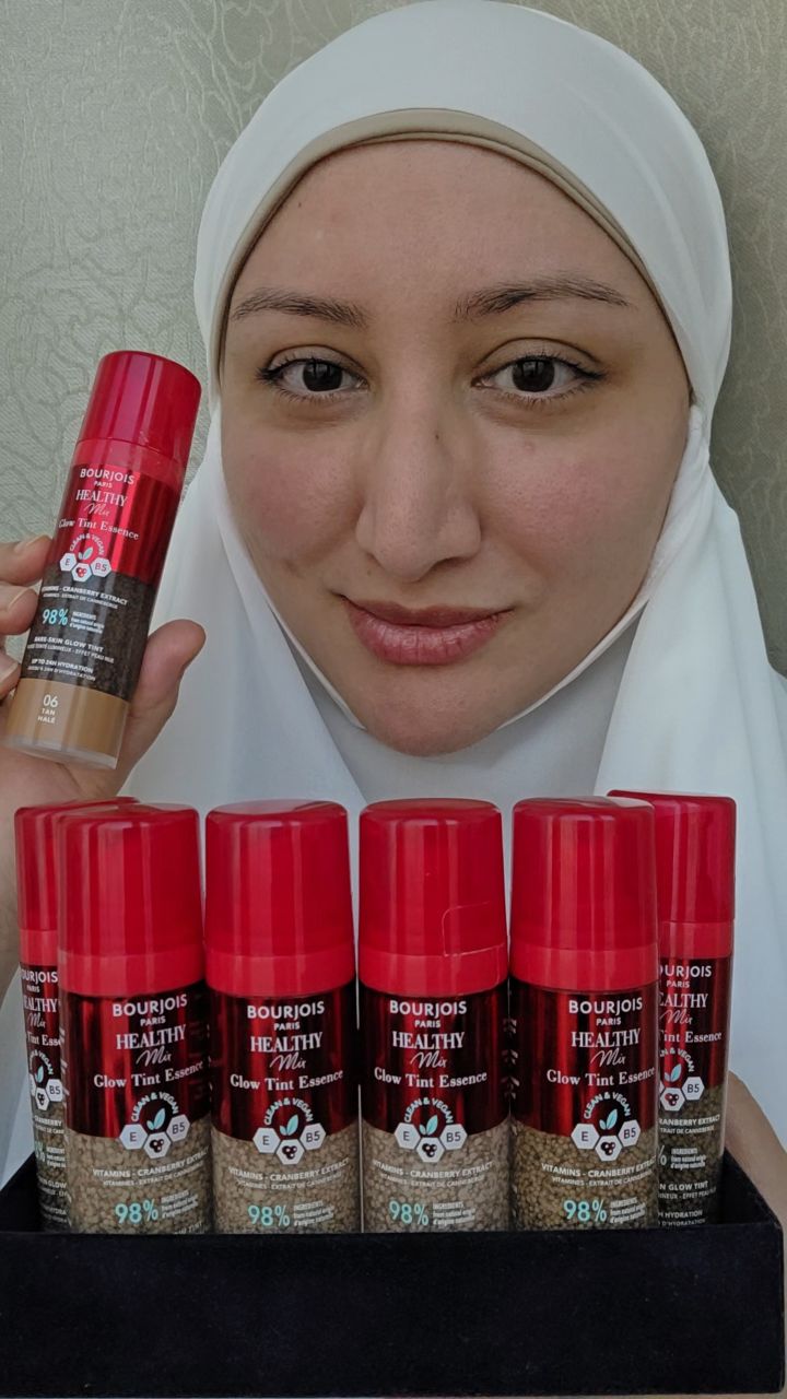 Instagram post by @dubaigirl.ae for Bourjois Paris. Caption reads: @bourjoismiddleeast has perfected the art of....