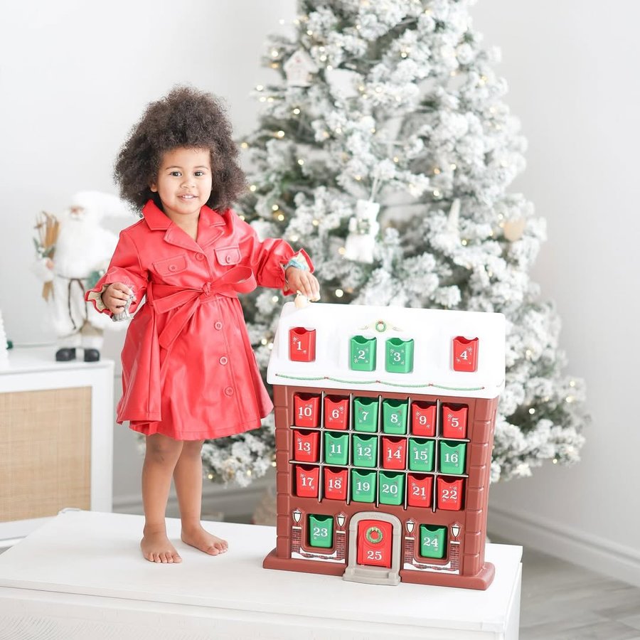 Instagram post by @gyda.bell for Step2. Caption reads: [...] explore My First Advent Calendar by....