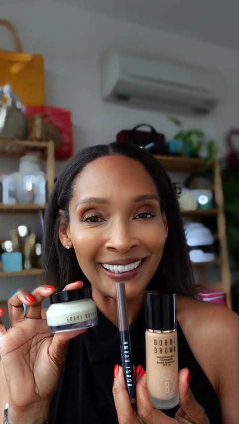 Instagram post by @salina_sincerely for Bobbi Brown Cosmetics. Caption reads: One thing I’ve learned is less is more and with....