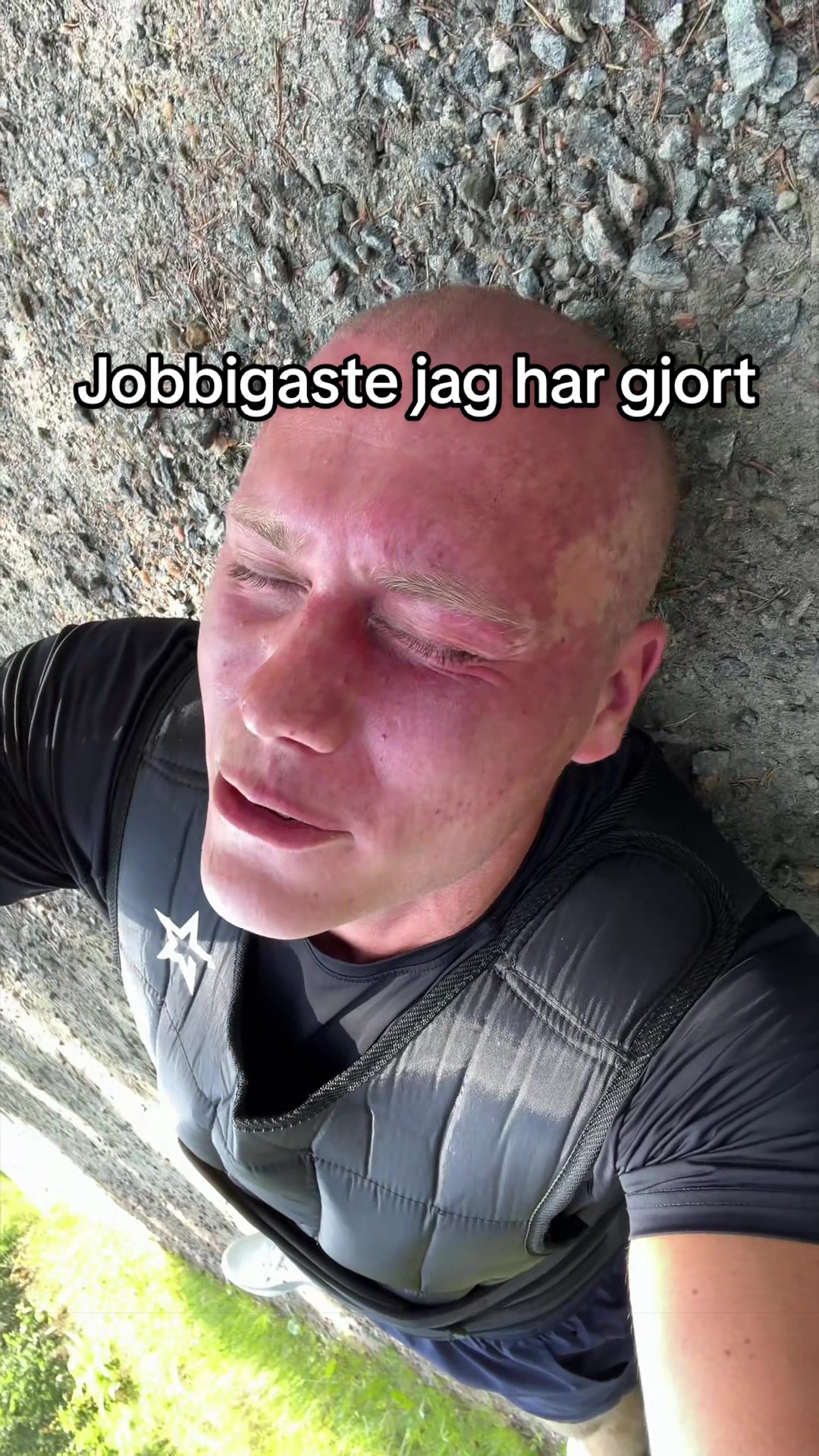 TikTok post by @sembloom for StarNutritionOficial. Caption reads: Reklam för @starnutrition ✨ kan jag springa milen....