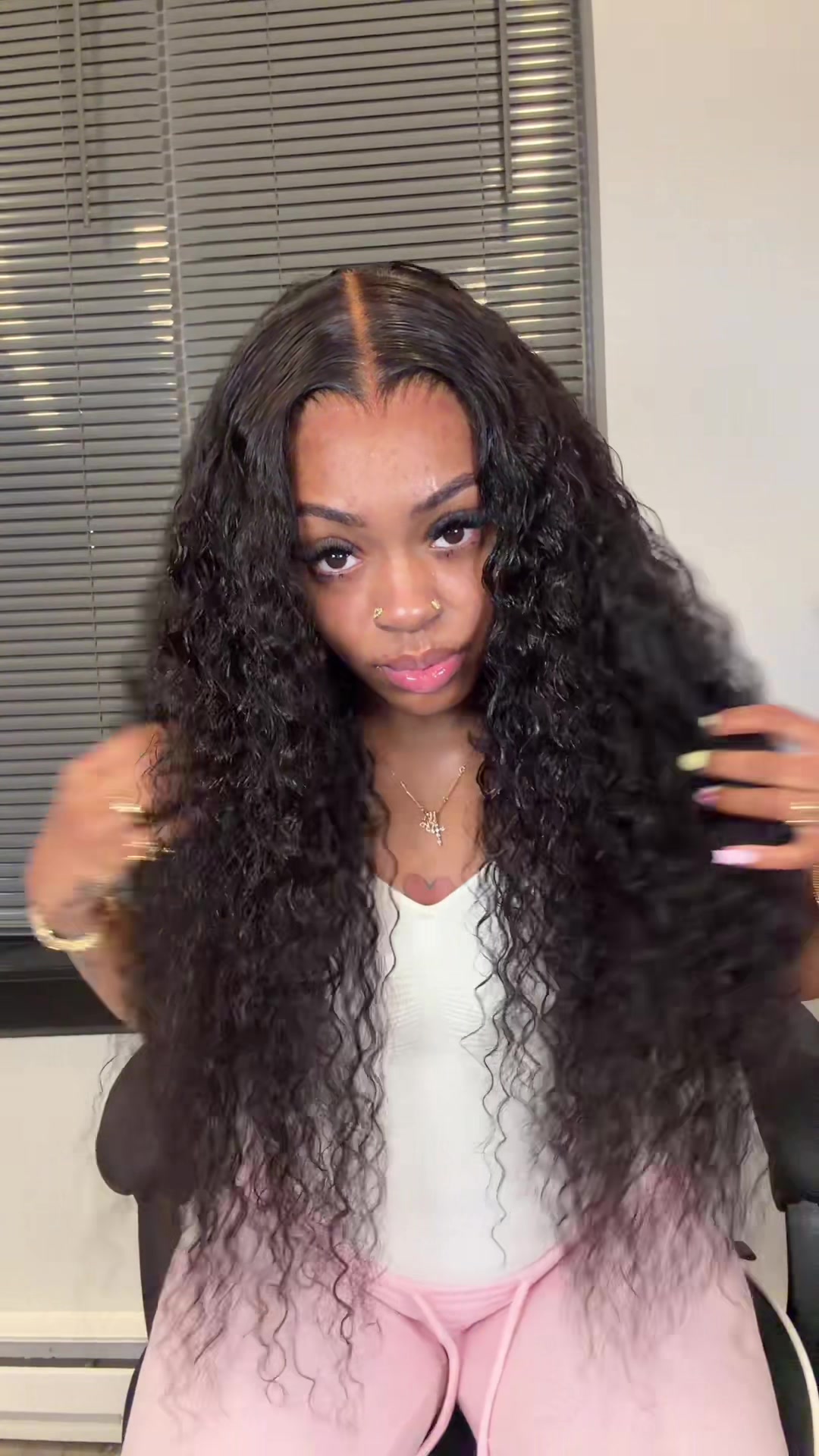 TikTok post by @richgalbrat for Amanda Hair. Caption reads: Glueless unit Wet Vs Dry😍😍 @amandahair.