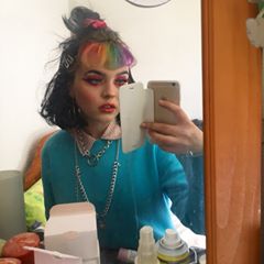 Instagram post by @hollyminto for Beauty Bakerie. Caption reads: this post is probs gonna flop 🤷‍♀️.