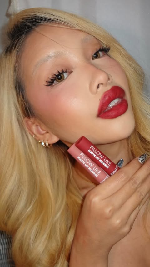 Instagram post by @sophiasabilla for Catrice Cosmetics. Caption reads: [...] now only at @guardiansg xx #sp....