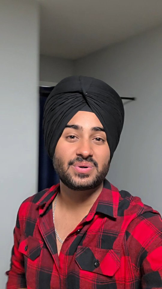 Instagram post by @preetcanada._ for LemFi. Caption reads: Lemfi is the best application to send money back....