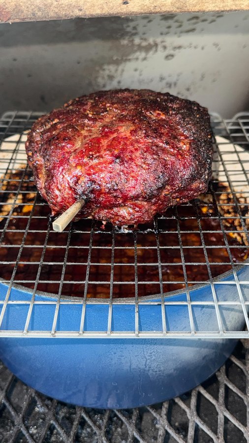 Instagram post by @girlgonegrilling for Bear Mountain BBQ. Caption reads: [...] my own Southern Blend pellets with....