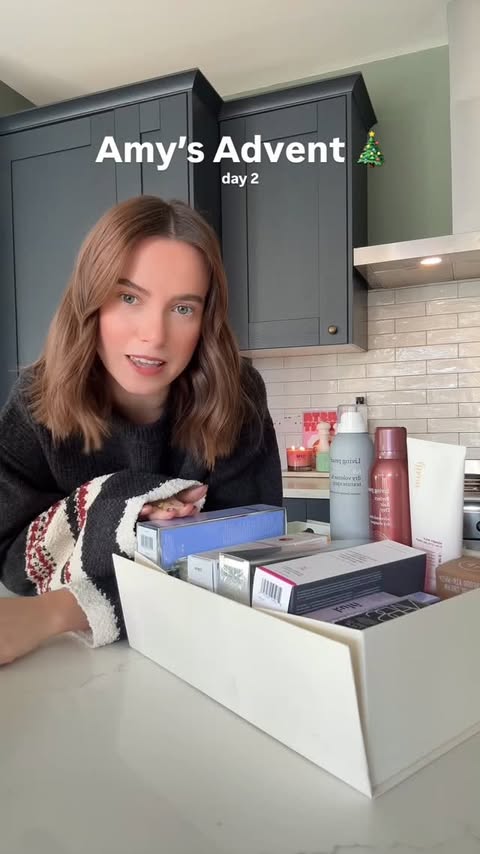 Instagram post by @amyrebeccaowen for Space NK. Caption reads: GIVEAWAY CLOSED & WINNER PICKED 🎄.