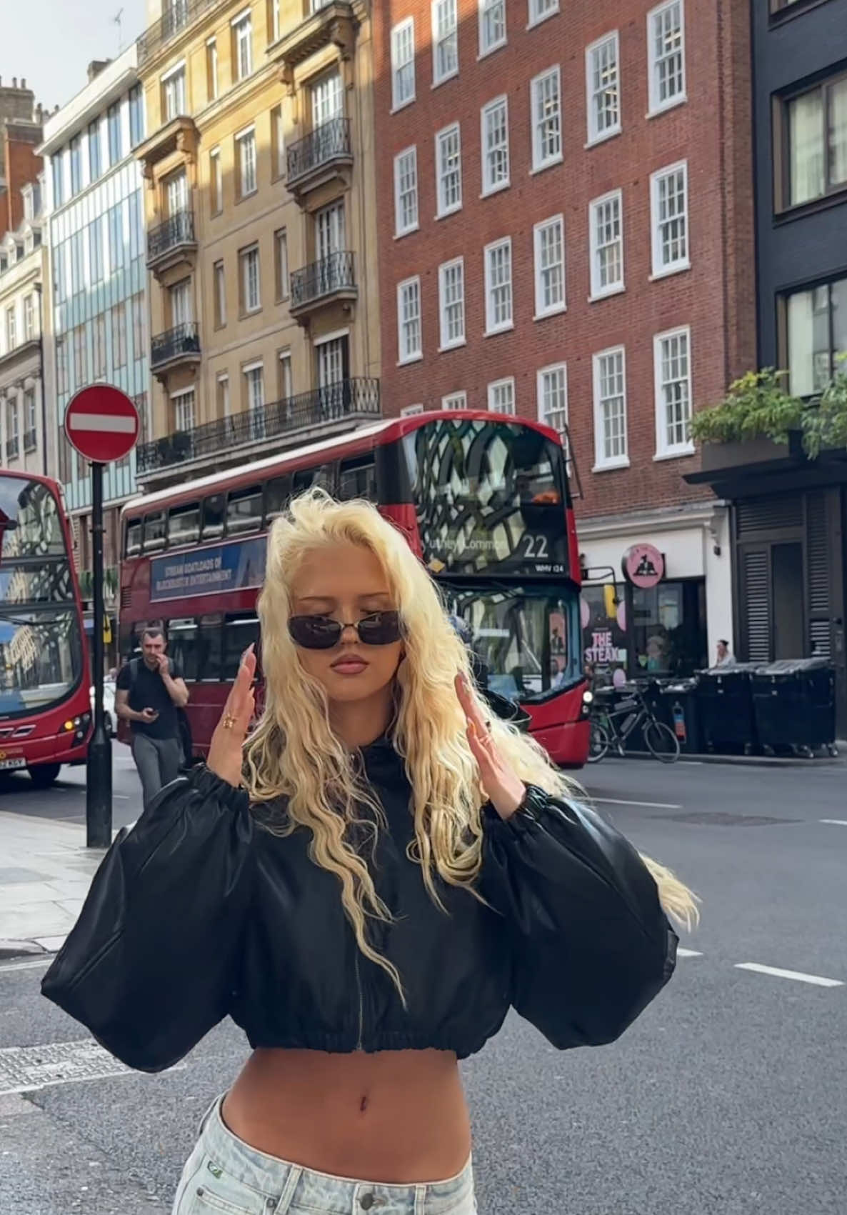 TikTok post by @giliiia for Edikted. Caption reads: London saw it first @Edikted alsssooo 10% off w....
