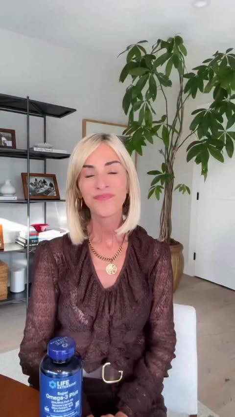 Instagram post by @elissagoodman for Life Extension. Caption reads: [...] response…all of it. I love this....