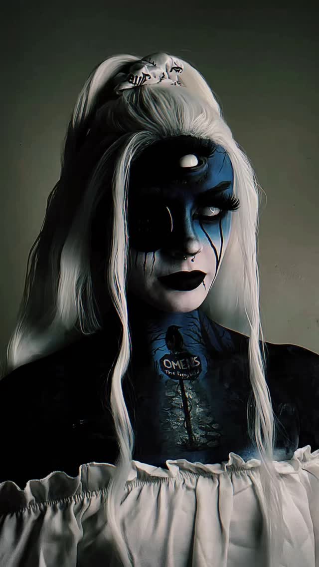 Instagram post by @_blacksoulofficial for Sumerian Records. Caption reads: Makeup look inspired by @wearetheprettywild -....