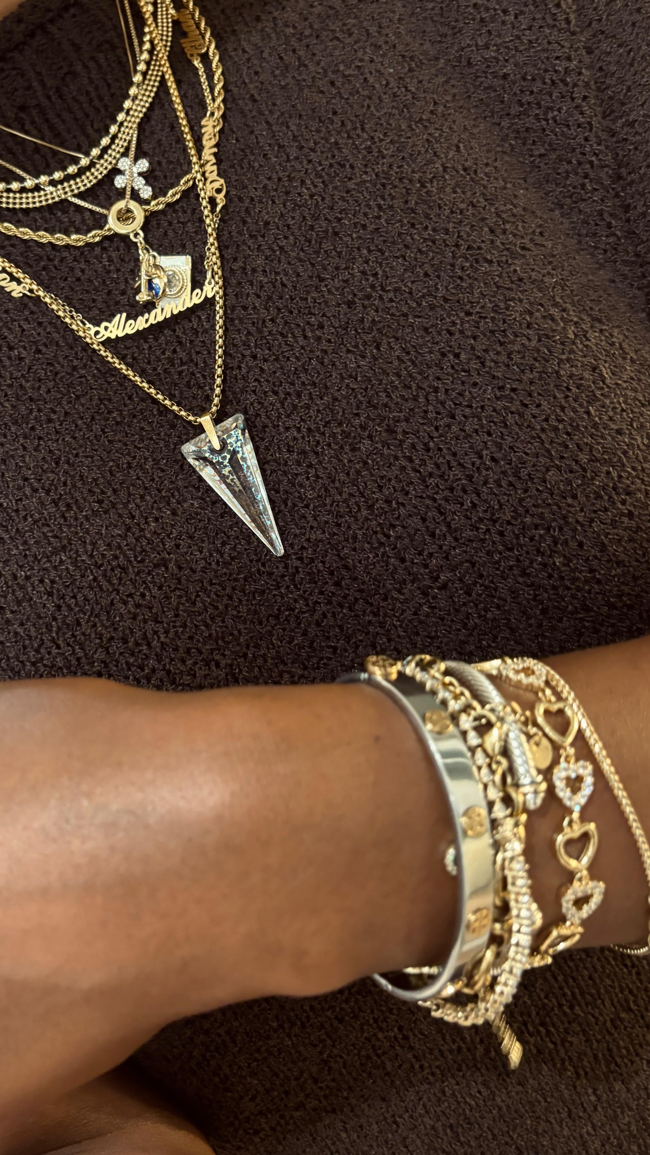 Instagram post by @aliciabgettys for David Yurman. Caption reads: Slowly gathering my @davidyurman collection piece....