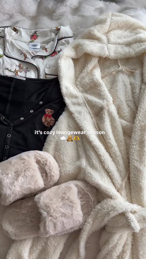 Instagram post by @tho_ph25 for Ardene. Caption reads: My pj/ loungewear haul from @ardene just arrived....