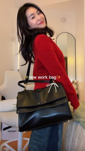 Instagram post by @estielikesberry for Fabrique. Caption reads: [...] (code: Estie20 for $20 off) Mentions:....