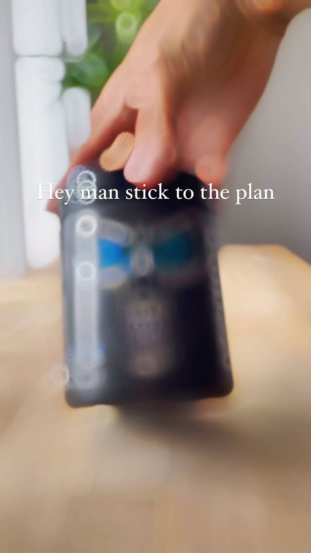 Instagram post by @_n_shape_by_kat for JNX Sports. Caption reads: [...] code KAT10OFF #motivation #keepgoing....