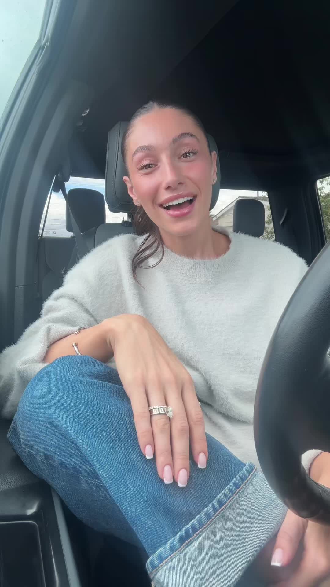 TikTok post by @juliapennachio for Neuro. Caption reads: @Neuro Gum Sleep & Recharge Meltaway Mints are now....