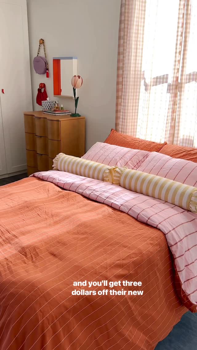 Instagram post by @honeyidressedthepug for Glade. Caption reads: #ad I have a confession. I love fall, but I’m not....