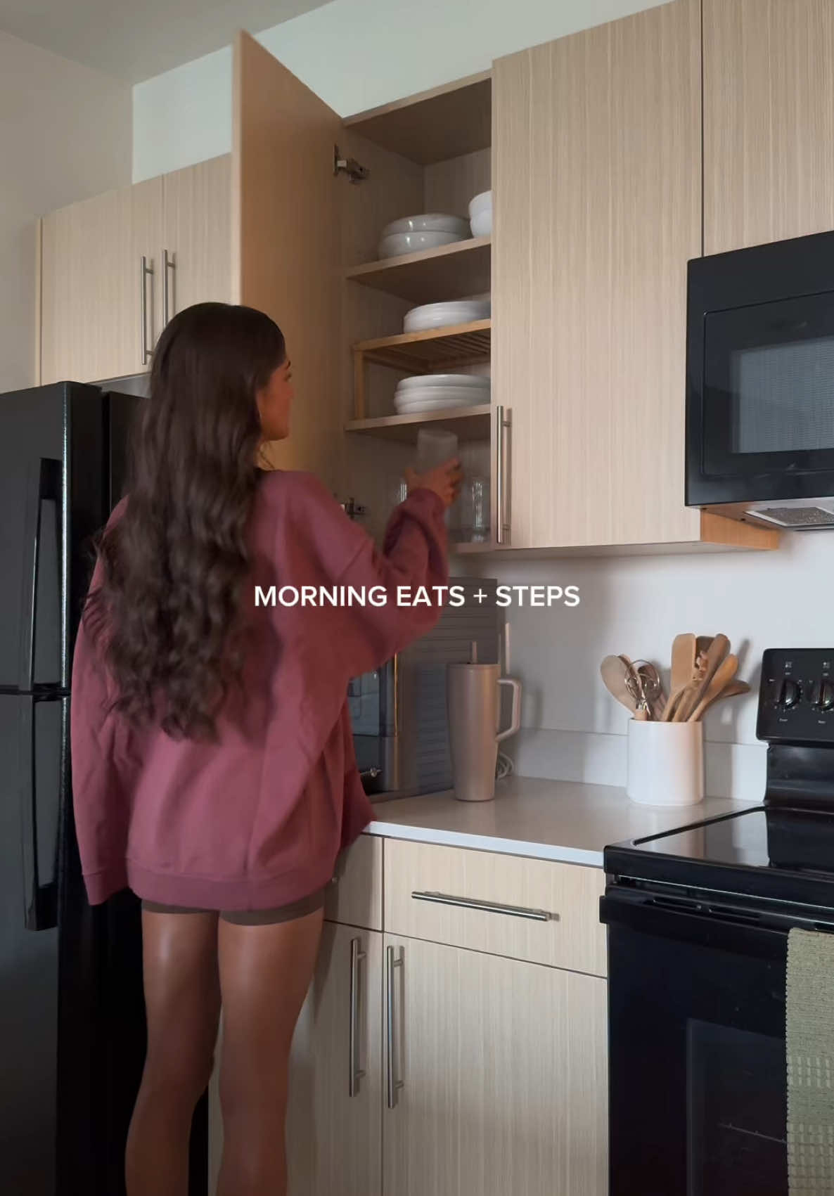 TikTok post by @rreaganspencerr for ARMRA. Caption reads: [...] during, and post workout fuel + steps!....