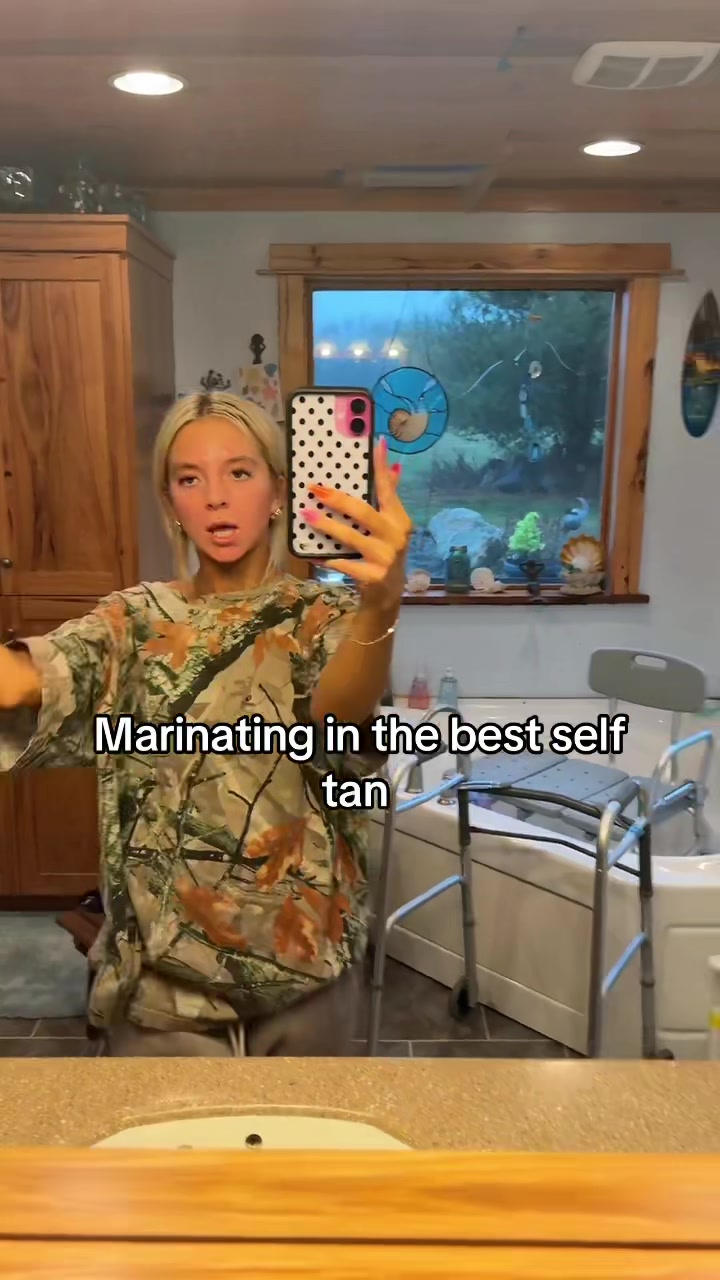 TikTok post by @sadievillers for Peta Jane Beauty. Caption reads: @Peta Jane Beauty #selftanner #petajaneselftan....