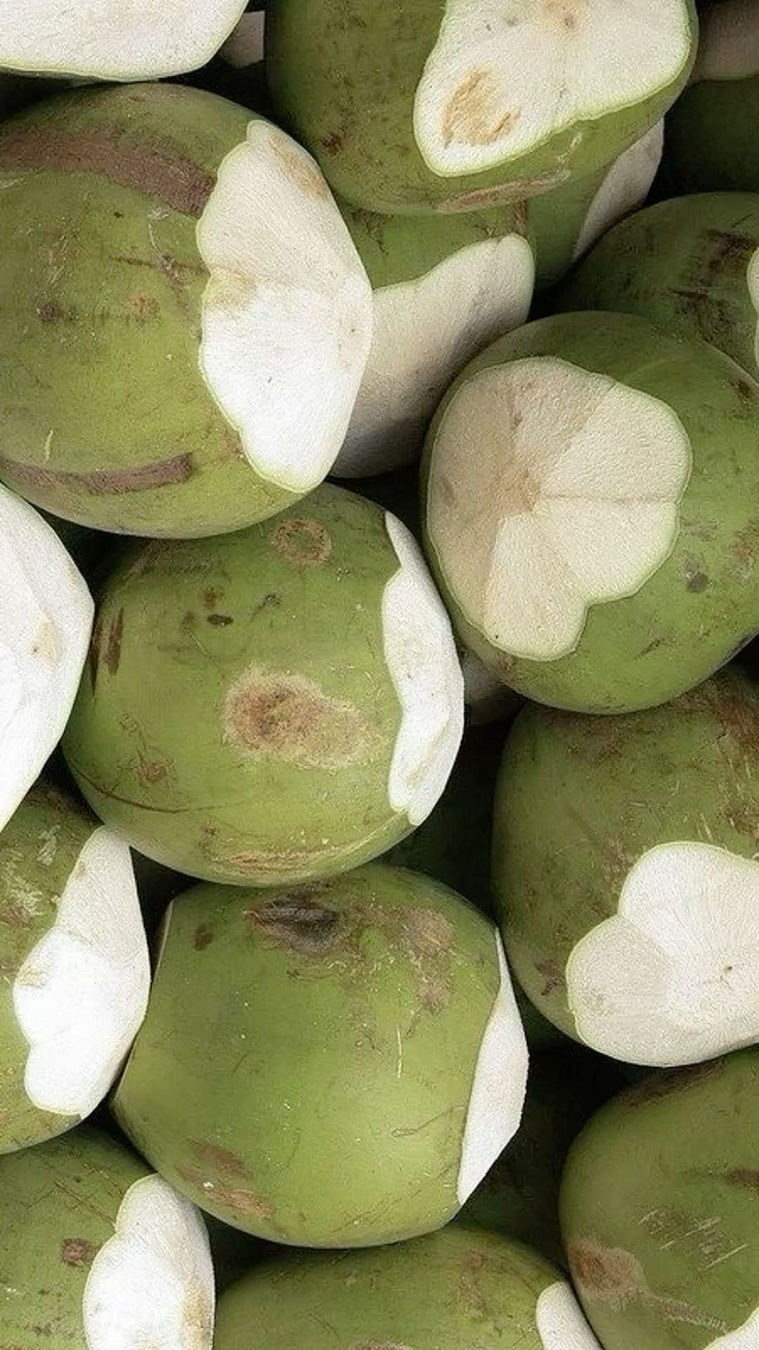 Instagram post by @calliegullickson for Perelel. Caption reads: Eye patches, @perelelhealth protein & vitamins and....