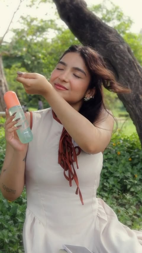 Instagram post by @akshitatanwarr for Nykaa Wanderlust. Caption reads: [...] a spritz ✨ Peach Bellini from the....