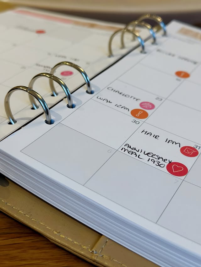 Instagram post by @lifewithaliceandcharlotte for Personal Planner. Caption reads: [...] contains previously gifted planner....