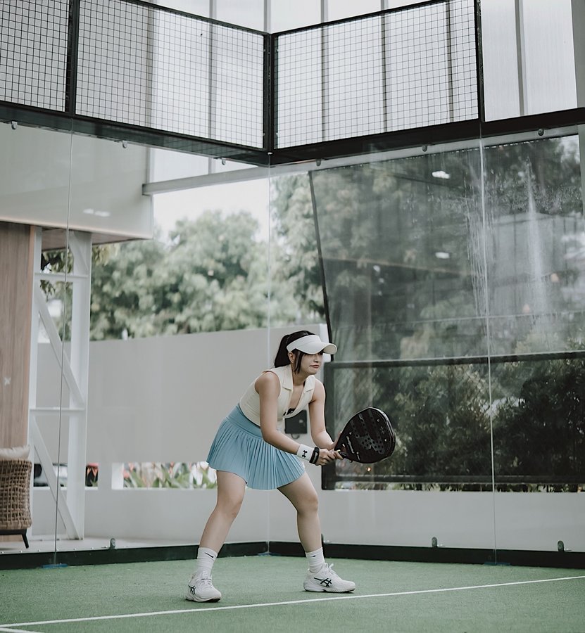 Instagram post by @stellaouyang for Zalora. Caption reads: Ready, set, shop 🛍️
My game plan for this 11.11 ,....