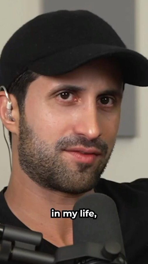 Instagram post by @poppyjamie for ARTAH. Caption reads: This podcast is one to listen to!!! My guest is....