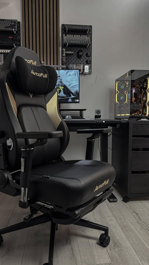 Instagram post by an influencer for AutoFull Official. Caption reads: A gaming chair out of heaven ? 😮‍💨 This isn’t....