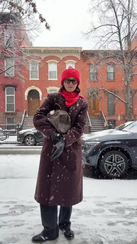 Instagram post by @kelseykotzur for Hotels.com. Caption reads: #HotelsDotComAmbassador Escaping the cold with....