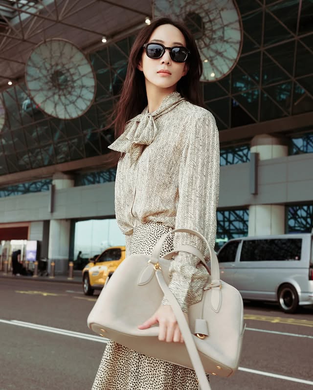 Instagram post by @ningchang0904 for Loro Piana. Caption reads: Off to Singapore with @LoroPiana, can’t wait for....