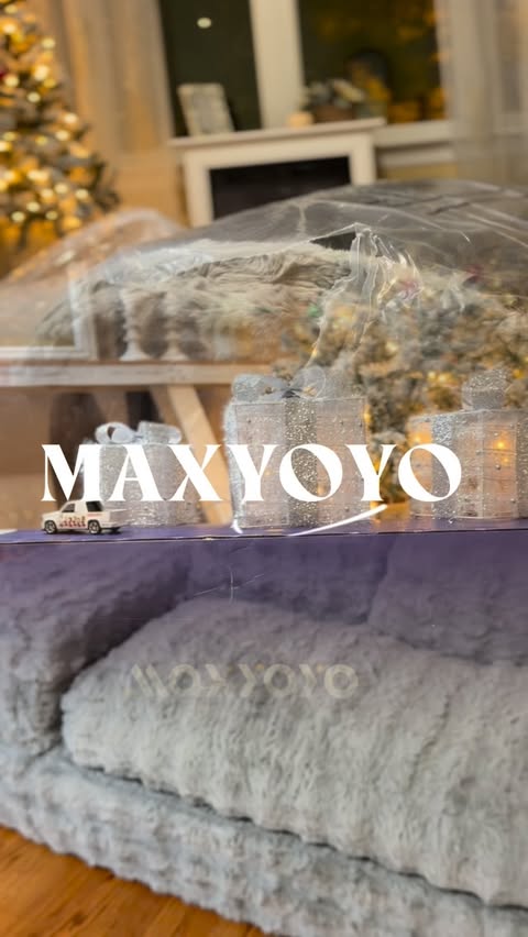 Instagram post by @goksu.chicagoda for MAXYOYO HOME. Caption reads: ✨ Instantly turn your home into a more comfortable....