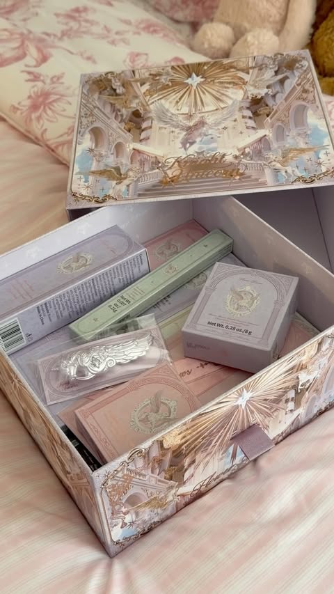 Instagram post by @amanda.ekstrand for Flower Knows Cosmetics. Caption reads: wrap my bff’s bday gift w me!! @flowerknows_global....