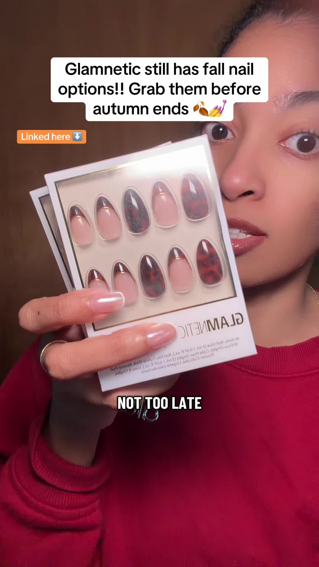TikTok post by @stephanie_helena for Glamnetic. Caption reads: [...] #bestpressonnails @Glamnetic.