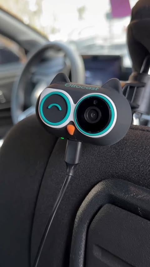 Instagram post by @bebekolog_ for OTTOCAST. Caption reads: Cabin Care Wireless CarPlay Adapter 🚗✨ No cables,....