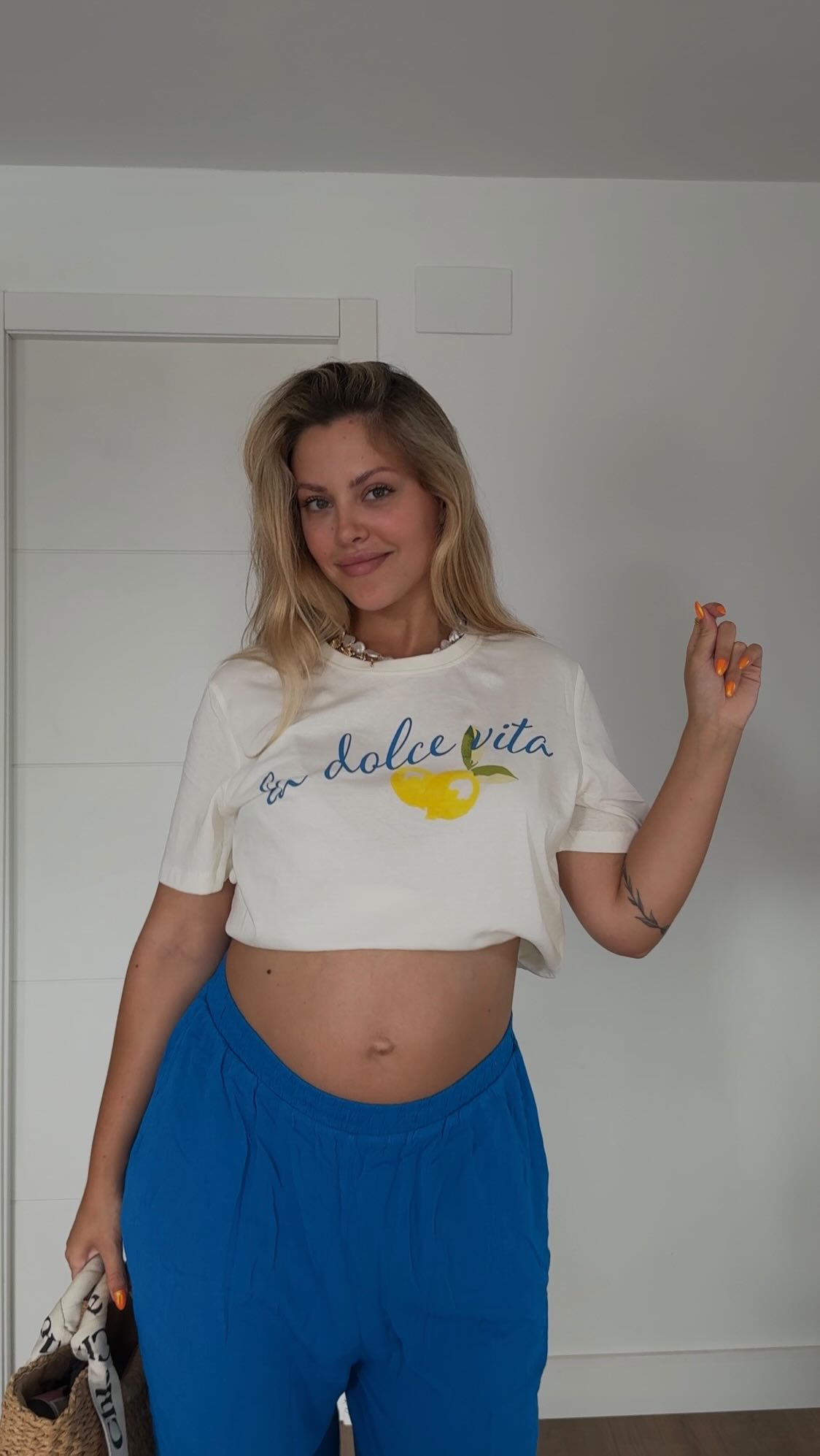 Instagram post by @sandraferrizz for Lidl CZ. Caption reads: “El embarazo de niña te roba belleza y brillo”....
