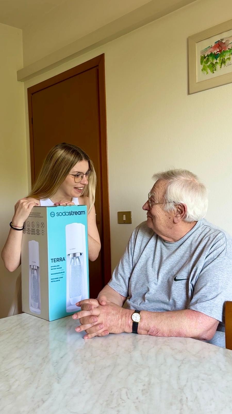 Instagram post by @annalisa_balta for SodaStream. Caption reads: Con il mio nuovo gasatore @sodastreamit TERRA sono....