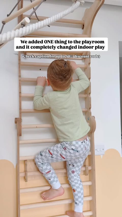 Instagram post by @thomasfamilyadventures_ for GOODEVAS. Caption reads: [...] 😅 ad ~ You can now get up to 40% with....