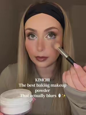 TikTok post by @eliizabethmans for KimChi Chic Beauty. Caption reads: @KimChi Chic Beauty the best baking makeup powder....