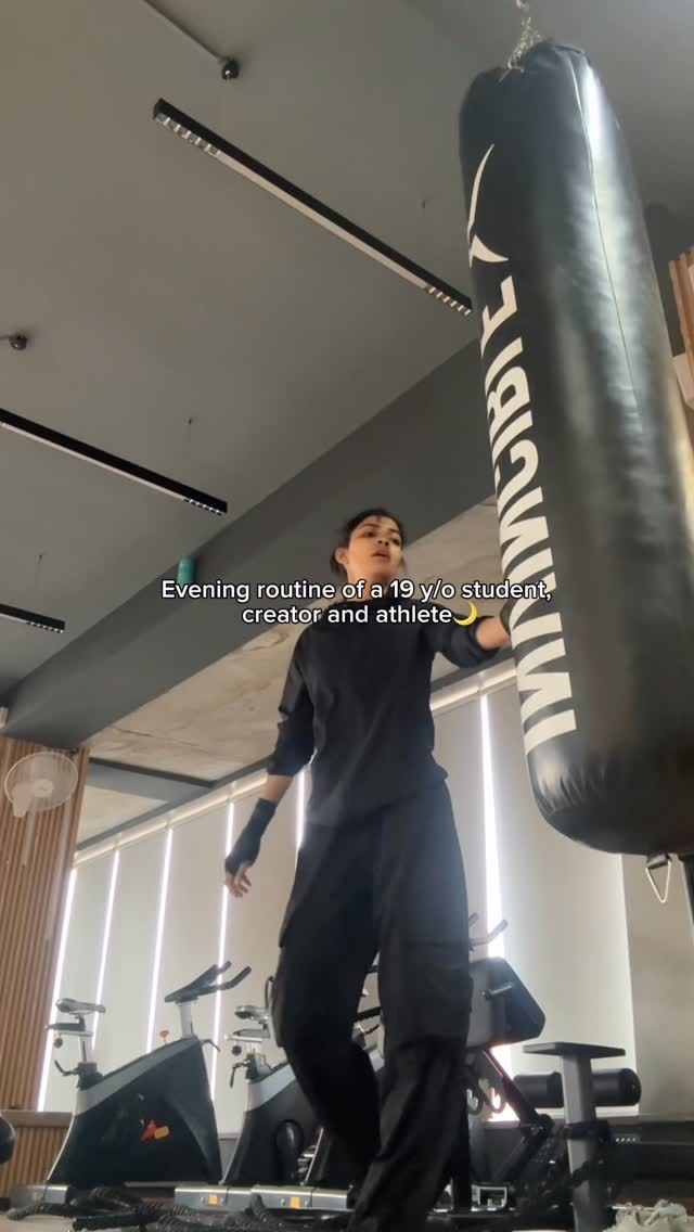 Instagram post by @humaninsane__ for Pintola. Caption reads: Fuel your fitness journey with @pintola.in’s....