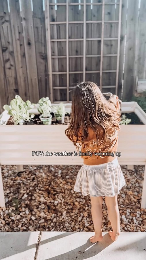 Instagram post by @ashlee_kaila for Best Choice Products. Caption reads: [...] What do you like to plant? #mybcp....