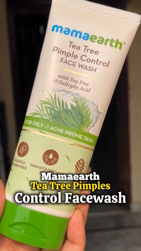 Instagram post by @simran__skincare for Mamaearth. Caption reads: Comment For The Link 🔗 
..
My #honestreview about....