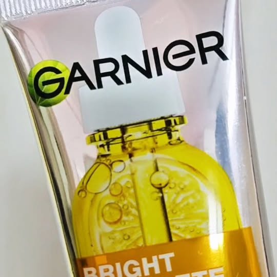 Instagram post by @preet.kaurgill7 for Garnier India. Caption reads: NEW LAUNCH ALERT! Garnier Serum
Cleanser - Bright....