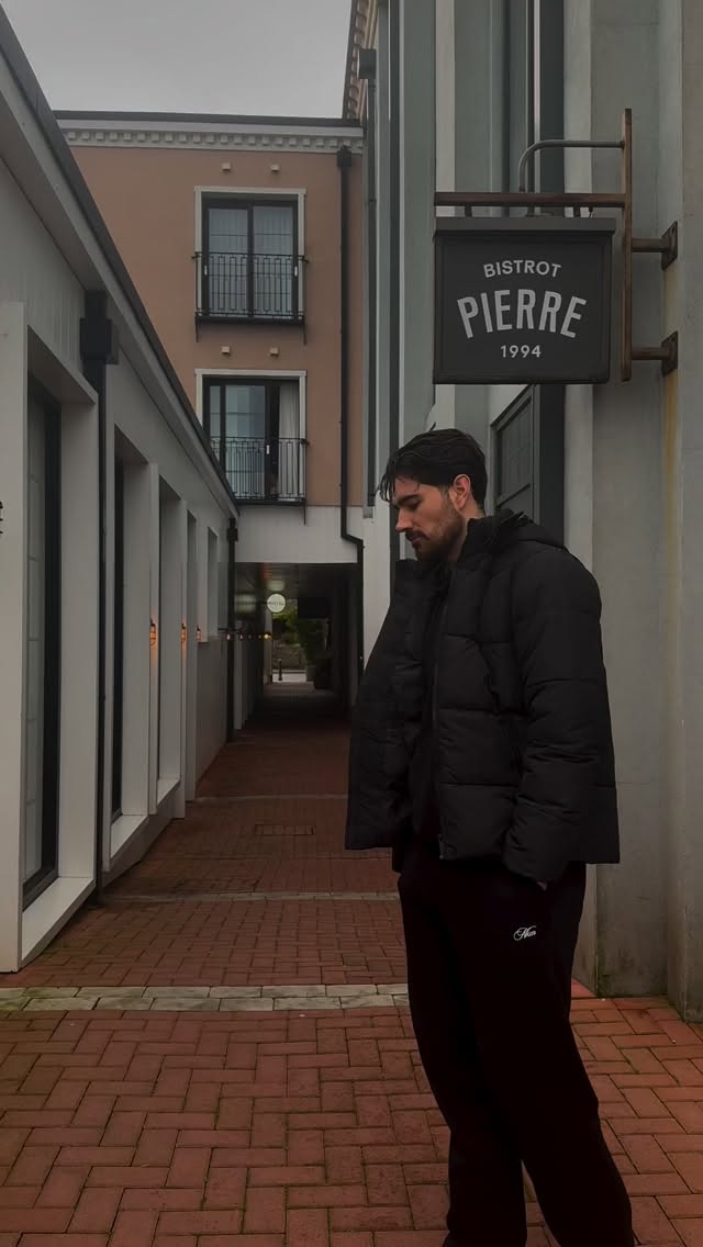 Instagram post by @scottvds17 for boohooMAN. Caption reads: Wind was a paid actor @boohoomanofficial 

Black....