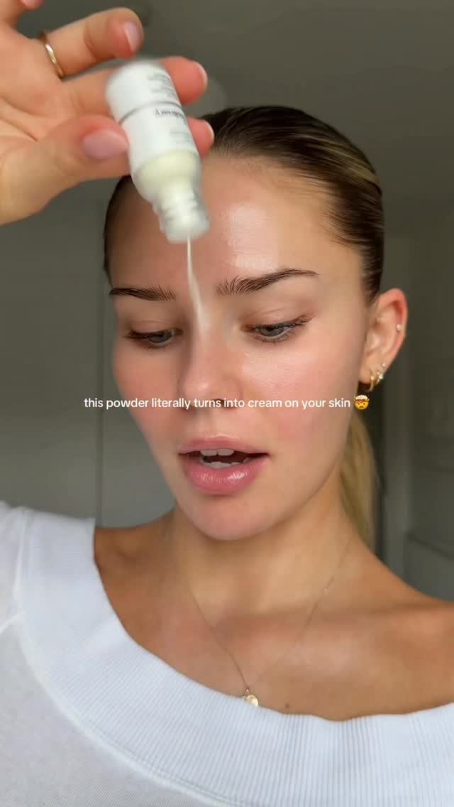 Instagram post by @sophpontin for The Ordinary. Caption reads: save for later ♡ i’ve never tried anything like....