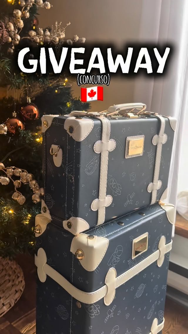 Instagram post by @daniariasor for Coco Village. Caption reads: CLOSED!!! 

G I V E A W A Y ✨🎄

I’ve teamed up....